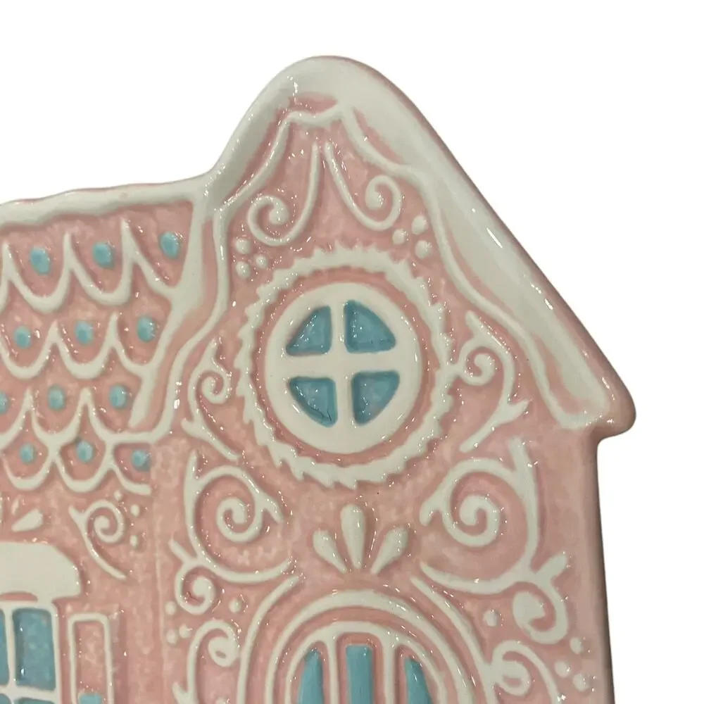 Godinger Pastel Pink Gingerbread House 6in Ceramic Appetizer Plates New